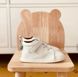 BOTA WHITE | BABY